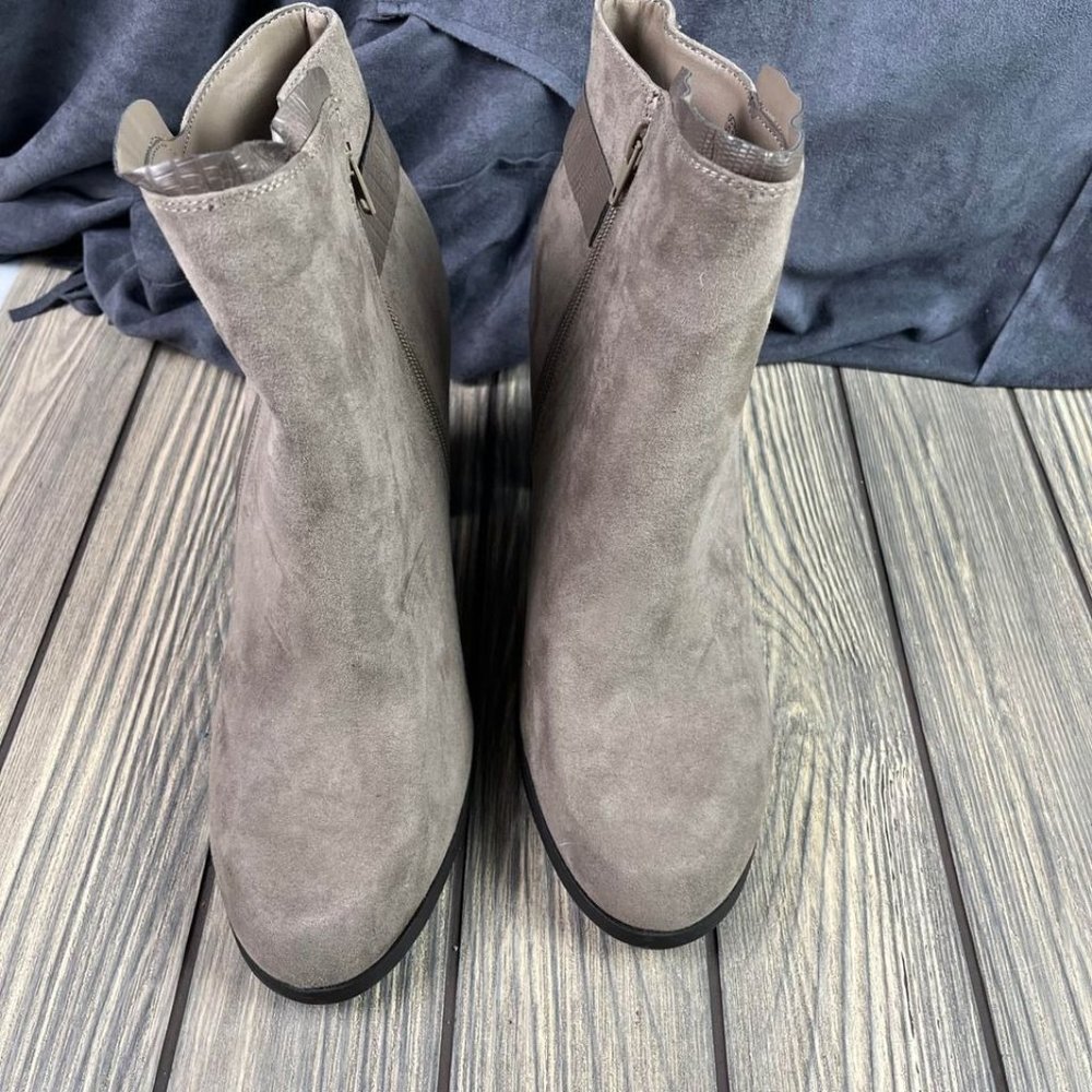 Booties Grey Women's Size 9.5 - Picture 4 of 9